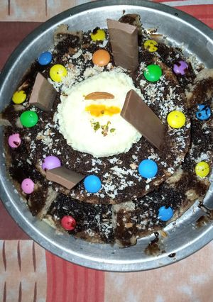 एग्ग्लेस केक (eggless cake recipe in Hindi) रेसिपी मुख्य फोटो