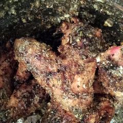 A picture of Mimi's Garlic Parm Chicken wings.