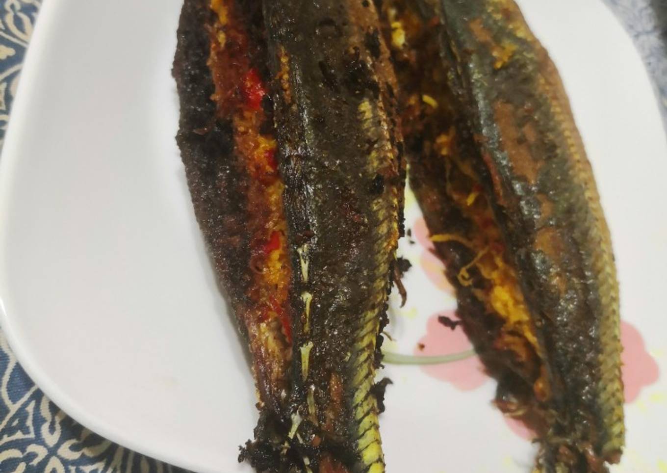 Cencaru Belah Belakang Sumbat Kelapa