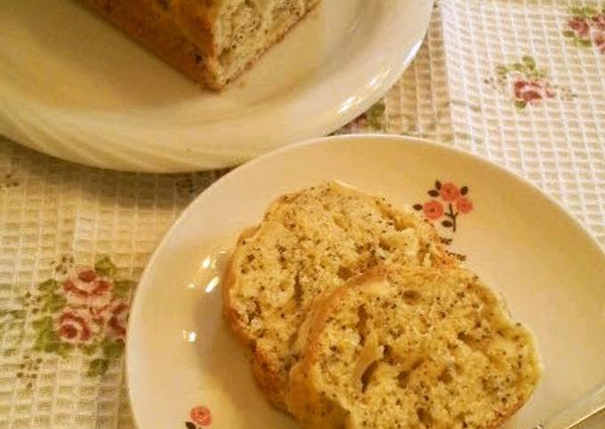 Simple Way to Prepare Ultimate Apple Cake With A Subtle Tea Flavor