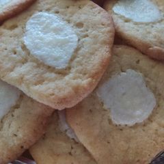 A picture of Elisa's Cheesecake Sugar Chewy Cookies.