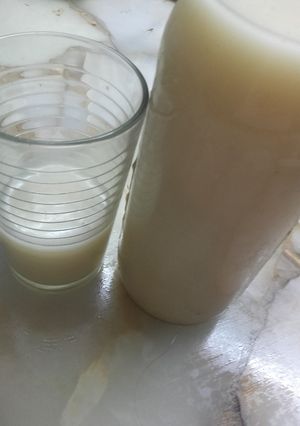Una foto de Leche de soja vegana♡