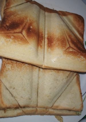 A picture of Toasted corned beef bread #teamabuja.