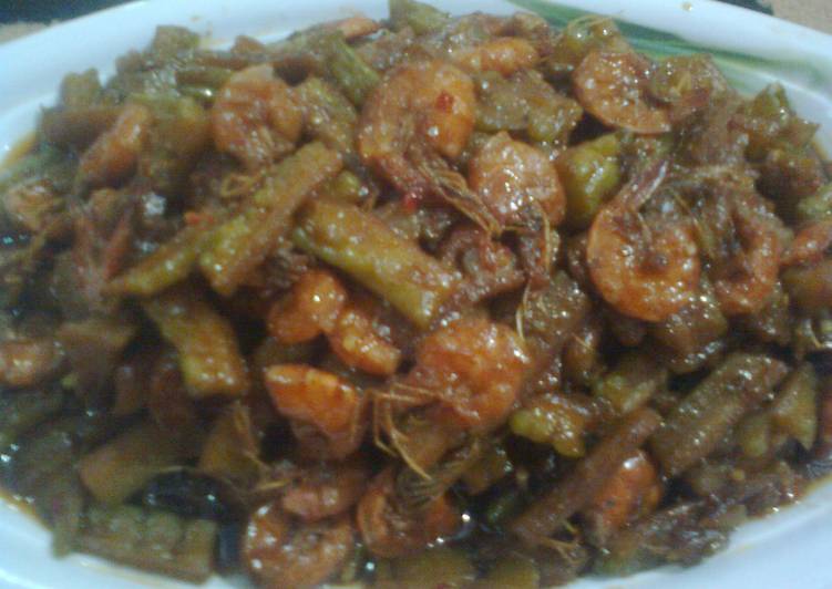 Udang dan Pare tumis kecap