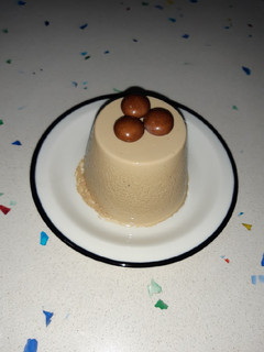 Una foto de Panna cotta café