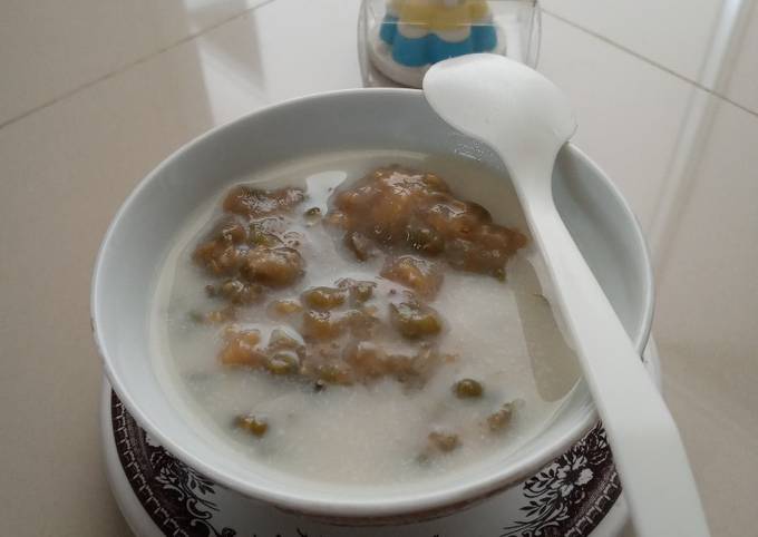 Burjo (bubur kacang ijo)