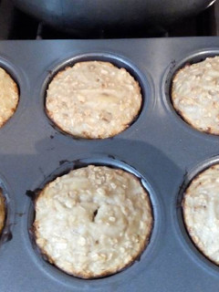 Una foto de Muffins de avena y frutas