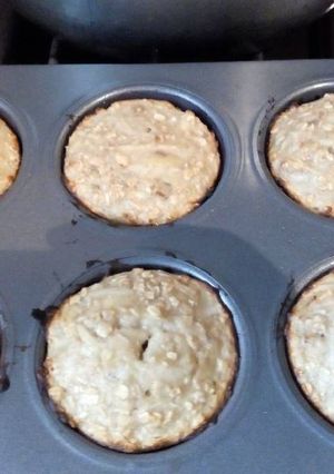 Una foto de Muffins de avena y frutas
