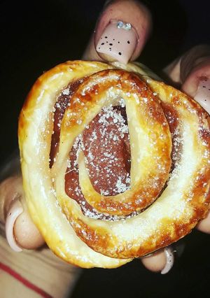 Una foto de Rosas de membrillo azucaradas