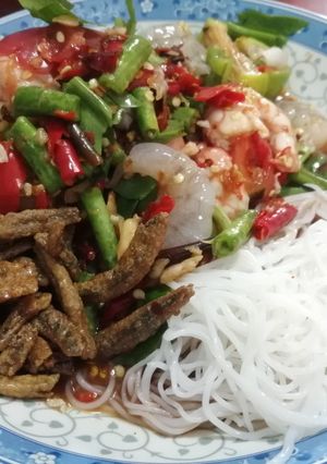 รูปของ ตำกุ้ง​ทูโทนปลาร้านัว