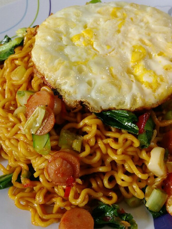 Cara Bikin 130. Mie Goreng Special pakai Telor Enak Dan Mudah