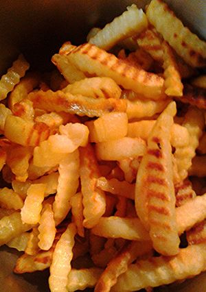 A picture of Chives oil fries.