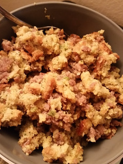 A picture of Cornbread & Sausage Stuffing.