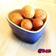 A picture of Simple Tofu Donuts.