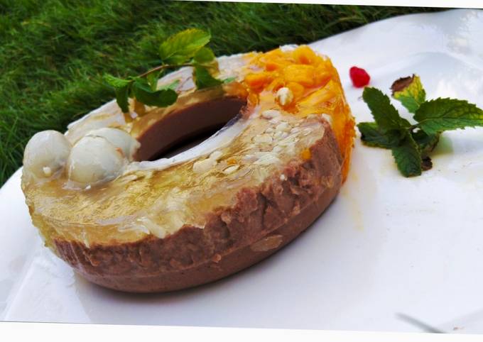 Simple Way to Prepare Gordon Ramsay Choco Fruits jello