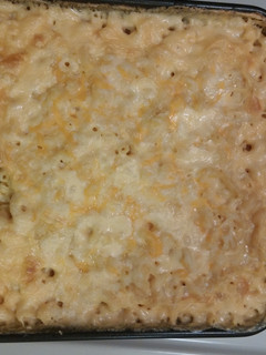 A picture of Macaroni & Cheese.