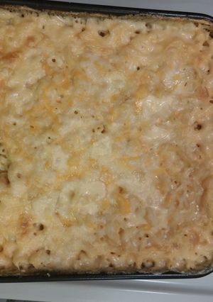 A picture of Macaroni & Cheese.