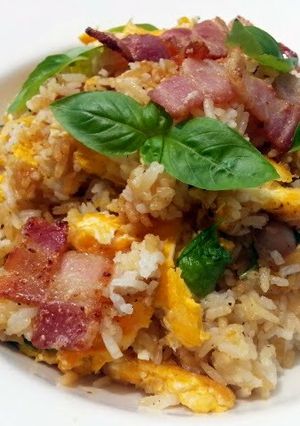 A picture of Bacon And Egg Fried Rice.