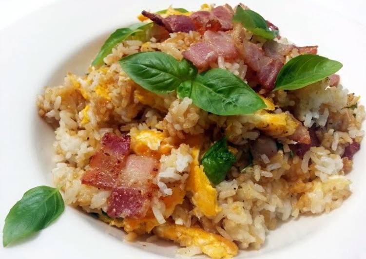 Easiest Way to Make Speedy Bacon And Egg Fried Rice