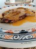 Chuletas de aguja de cerdo en salsa española