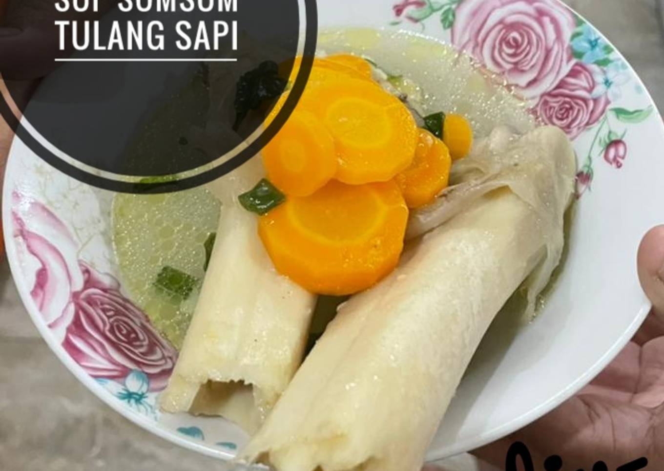 Langkah Mudah Untuk Membuat Sup Sumsum Tulang Sapi Yang Enak Resep