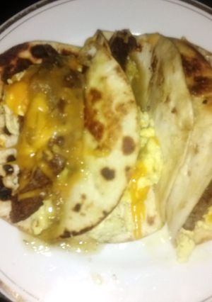 A picture of breakfast tacos.