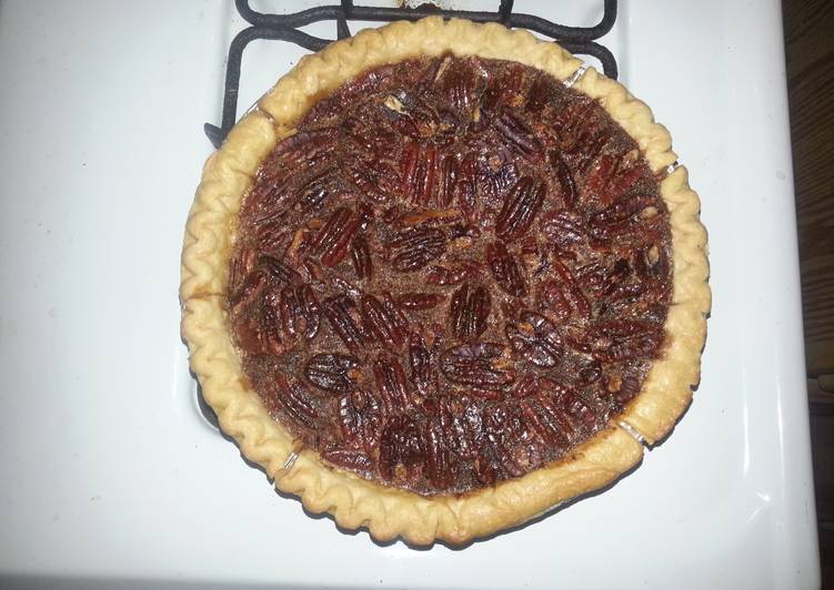 How to Prepare Perfect Cognac Pecan Pie