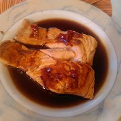 A picture of Soy sauce salmon.