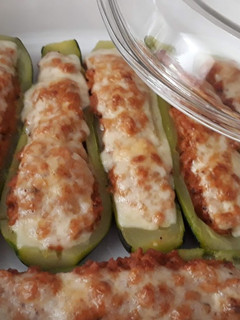 Una foto de Calabacines rellenos de carne