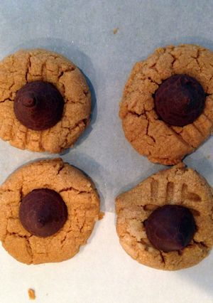 A picture of Quick And Easy Peanut Butter Cookies.