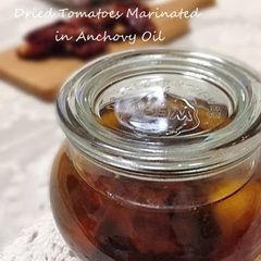 A picture of All-purpose Dried Tomatoes Marinated in Anchovy Oil.