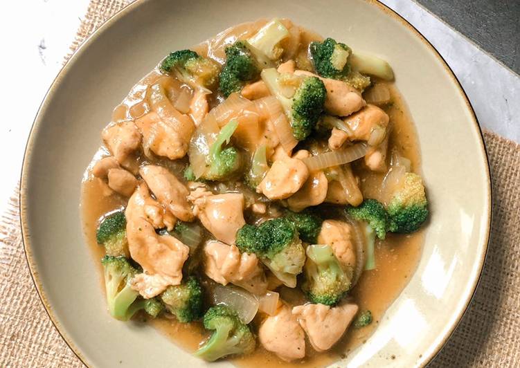 Cara mudah Membuat Ayam Brokoli Saus Teriyaki, Lezat Sekali