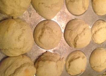 Easiest Way to Make Yummy Classic Dinner Yeast Rolls
