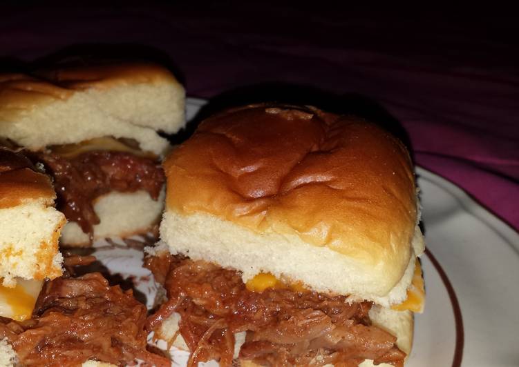 Home made pulled pork sandwiches