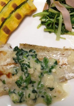 A picture of Tonguefish Meunière with Spinach Sauce.