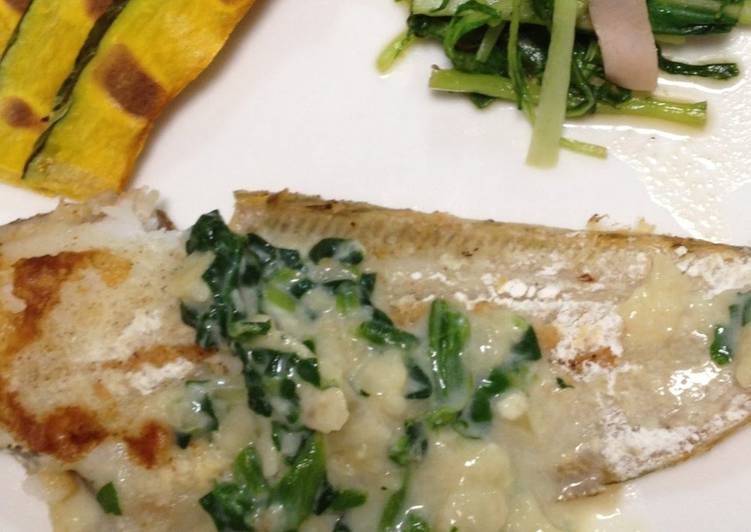 Simple Way to Make Quick Tonguefish Meunière with Spinach Sauce