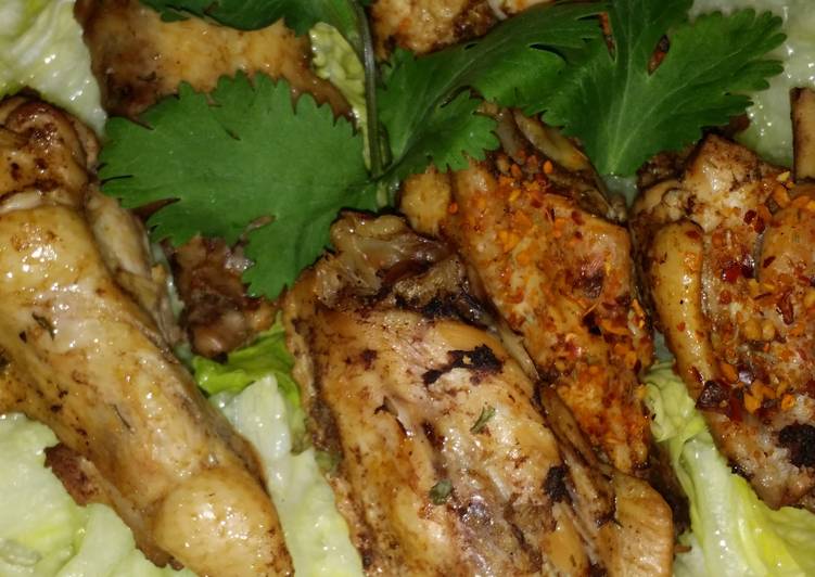 Recipe of Perfect Yummy chicken wings and drums on salad