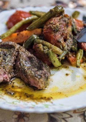 Beef rib-eye steak রেসিপির প্রধান ছবি