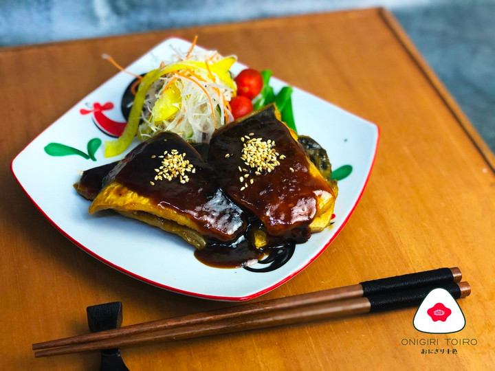 Resep Steak Mackerel Saus Tomat Teriyaki 鯖ステーキ照り焼きトマトソース, Lezat