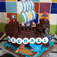 A picture of Vickys Pirate Galleon Cake!.