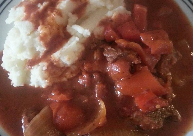 Steps to Prepare Super Quick Homemade Kels slow cook beef and tomato casserole