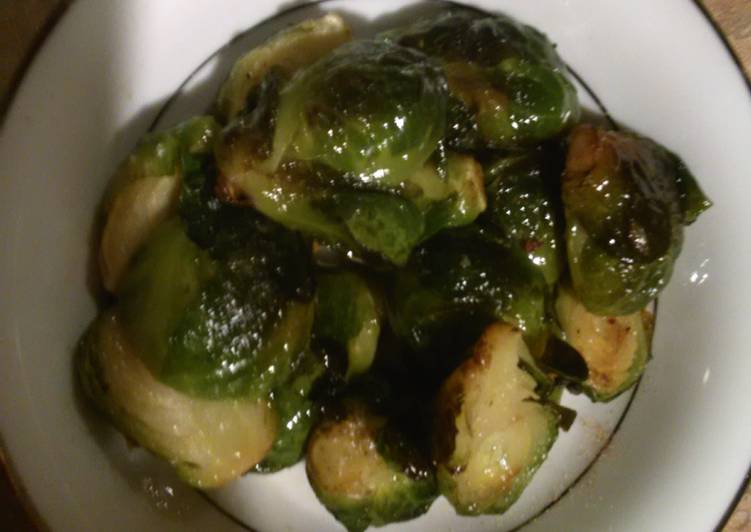 Pan 'roasted' Brussels sprouts