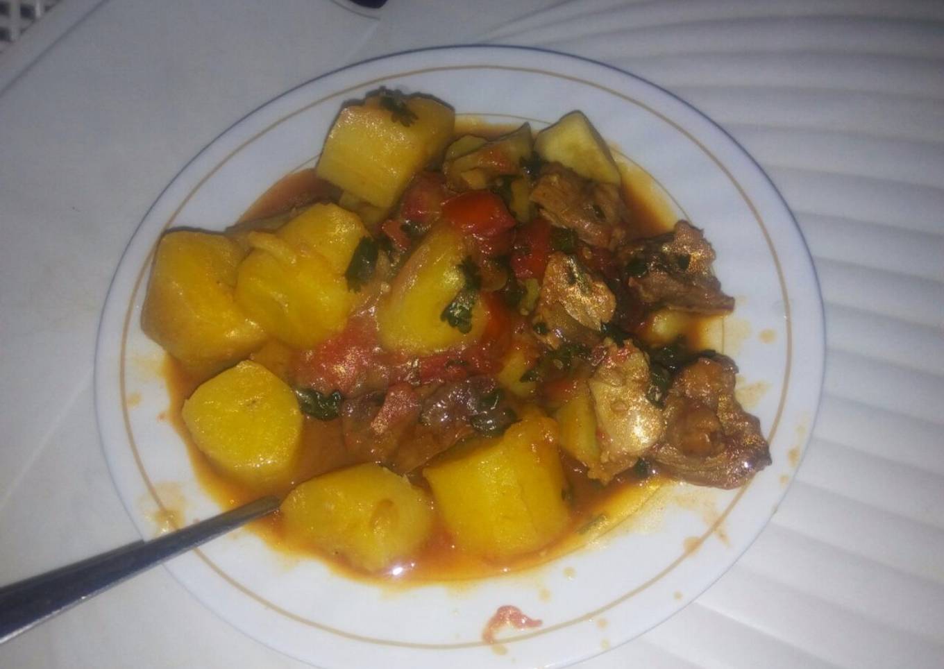 Stewed matoke with meat