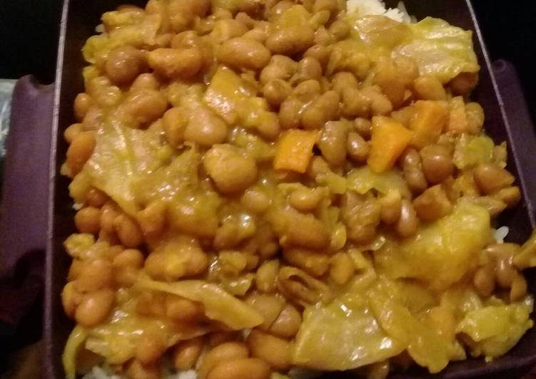 Beans with cabbage