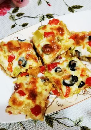 صورة لوصفة بيتزا الجلاش او جلاش وجه بيتزا 🍕