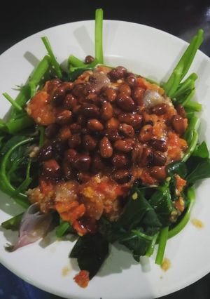 Foto resep Kangkung plecing ala @dapoer_mamabey