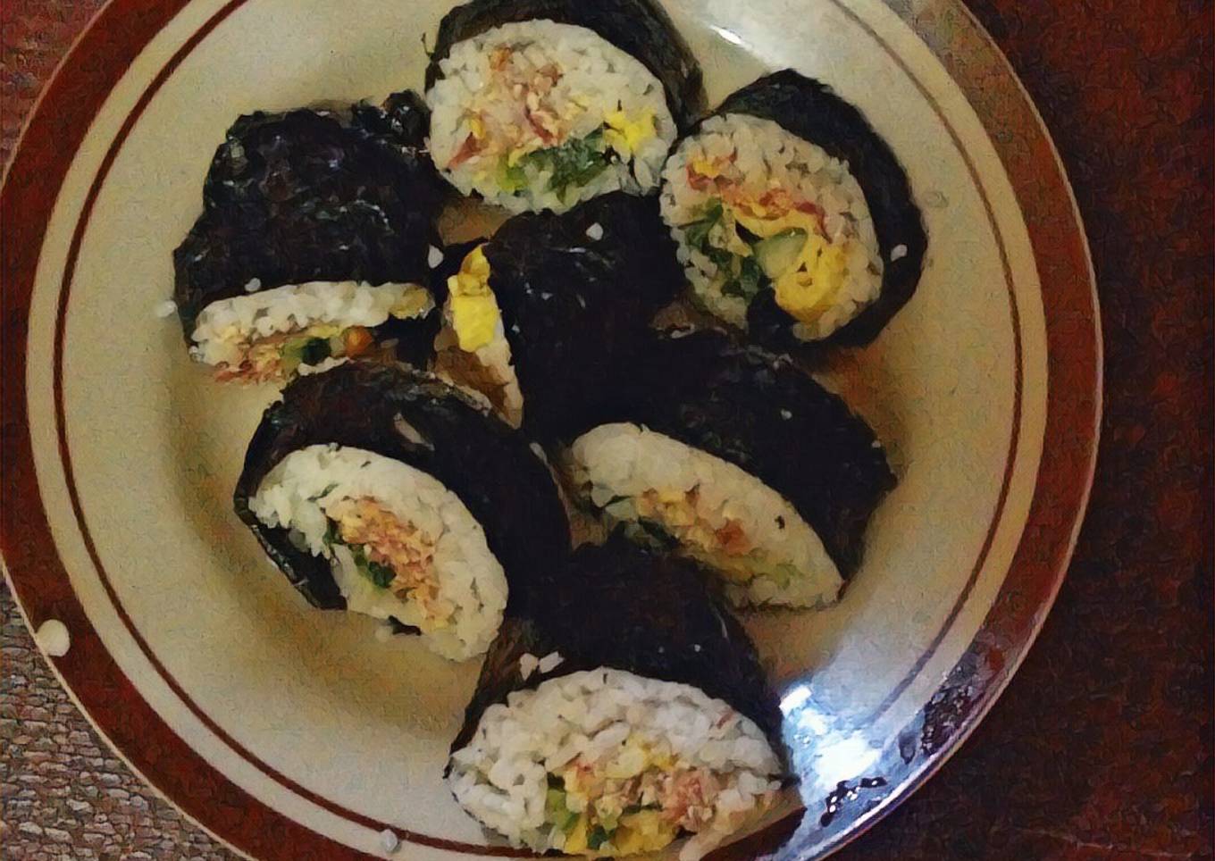 Gimbap isian tahu kornet
