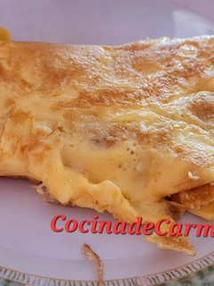 Una foto de Tortilla con queso y anacardos