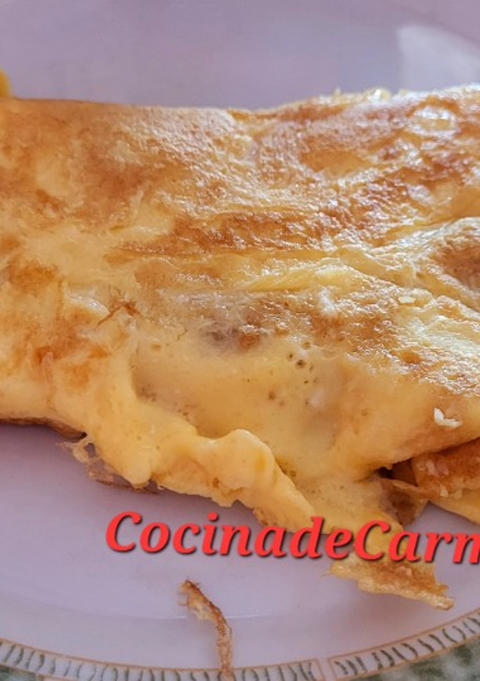 Una foto de Tortilla con queso y anacardos