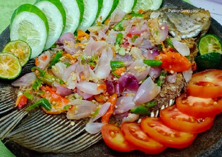 Resep Gurame Sambal Cobek yang Menggugah Selera